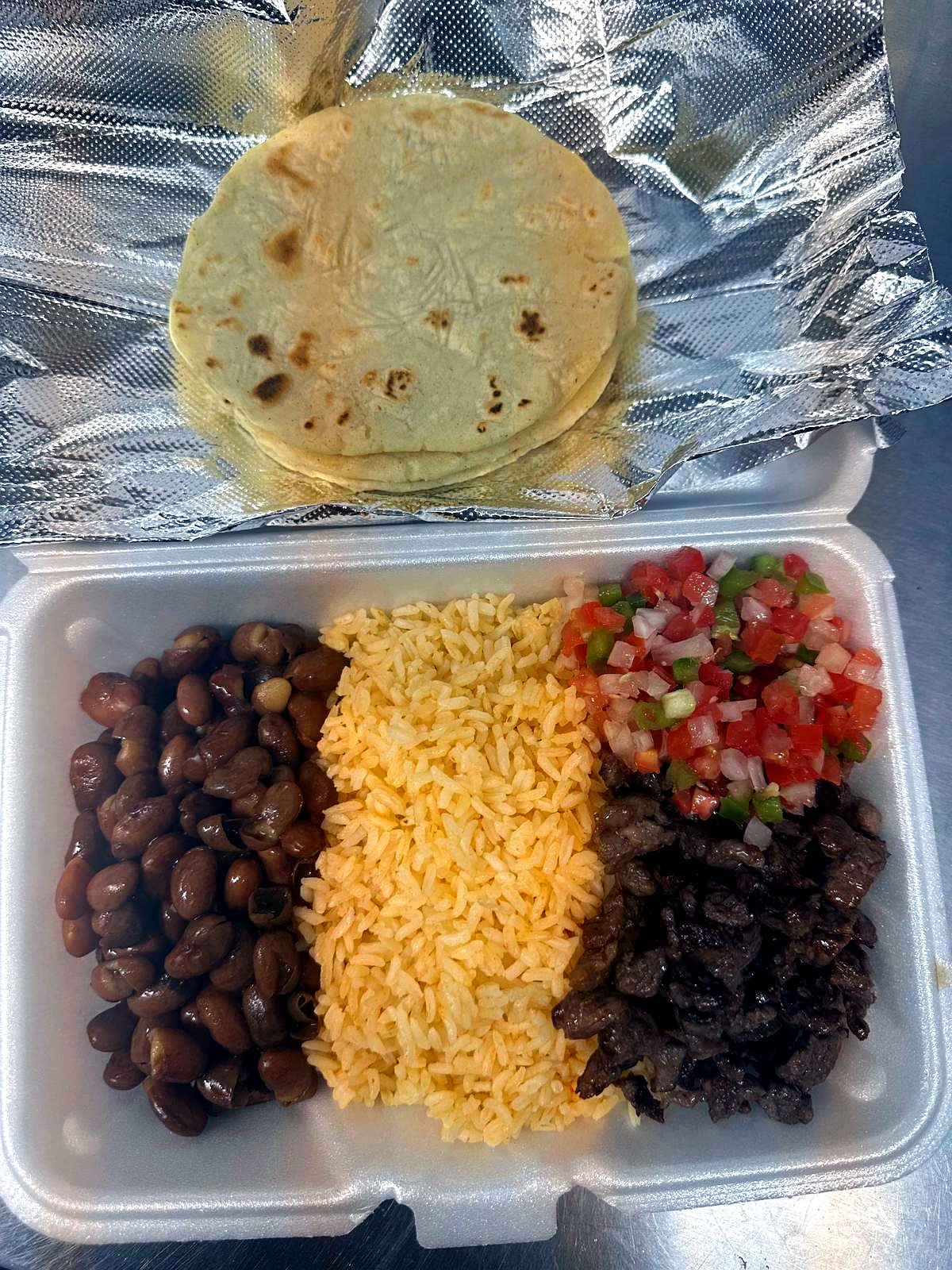 Plato de carne asada